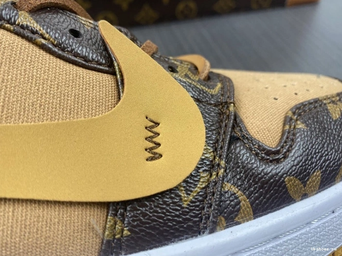 Top AIR O-W JORDAN Low (WITH -LouiV 1 CASE) 1006